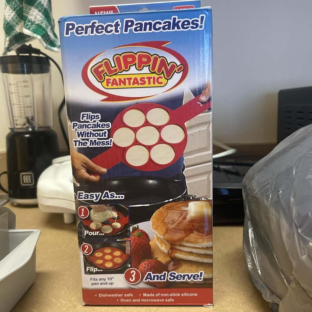 Flippin' Fantastic Pancake Flipper Silicone Kitchen Gadget